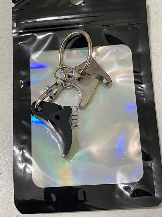 (G) locker key chain charm curved ( aluminum )